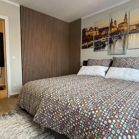 Charmante Im Herzen Von * Radebeul